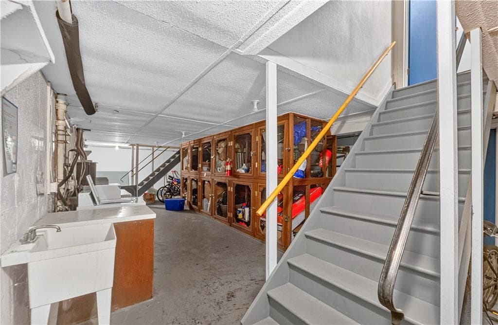 Condominium at 23 School Street UNIT 6W, Westerly, photo 32 of 33