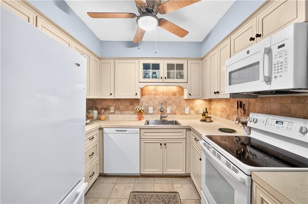 Condominium at 23 School Street UNIT 6W, Westerly, photo 10 of 33