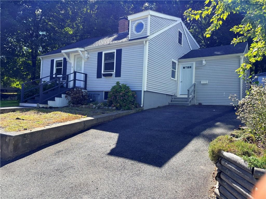 Single Family Residence at 10 harris Avenue, Johnston, photo 2 of 24