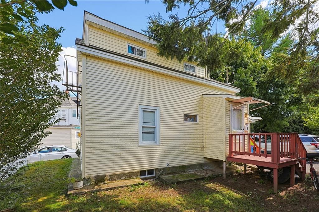 Multi Family at 47 Sibyl Street, Providence, photo 12 of 14