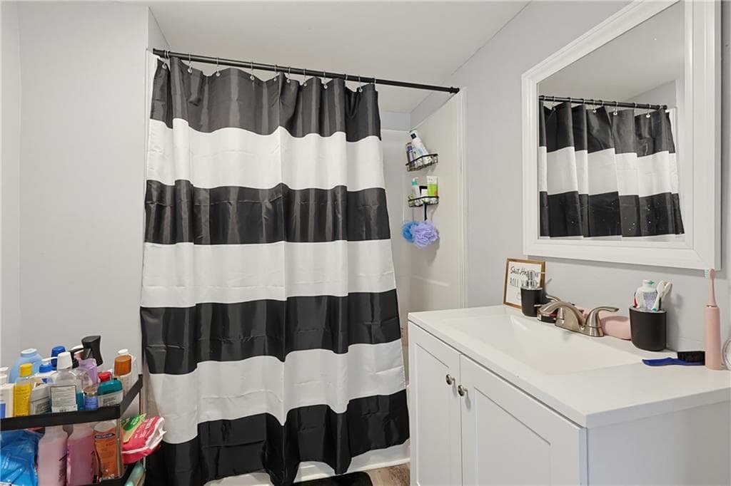 Multi Family at 47 Sibyl Street, Providence, photo 5 of 14