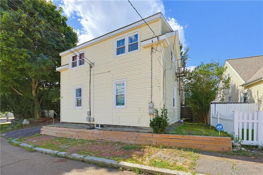 Multi Family at 47 Sibyl Street, Providence, photo 14 of 14