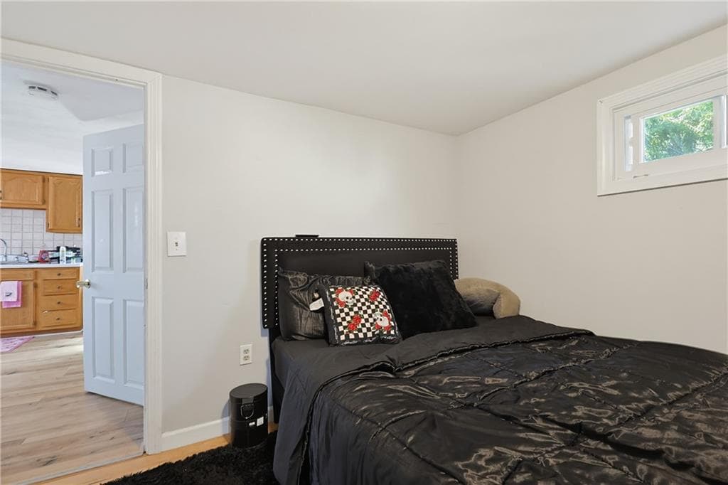 Multi Family at 47 Sibyl Street, Providence, photo 11 of 14