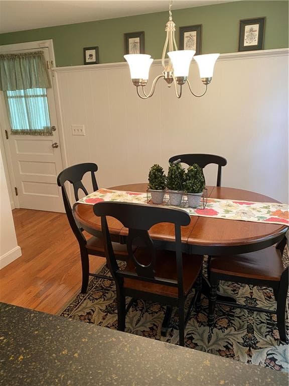 Single Family Residence at 94 Coolspring Drive, Cranston, photo 12 of 31