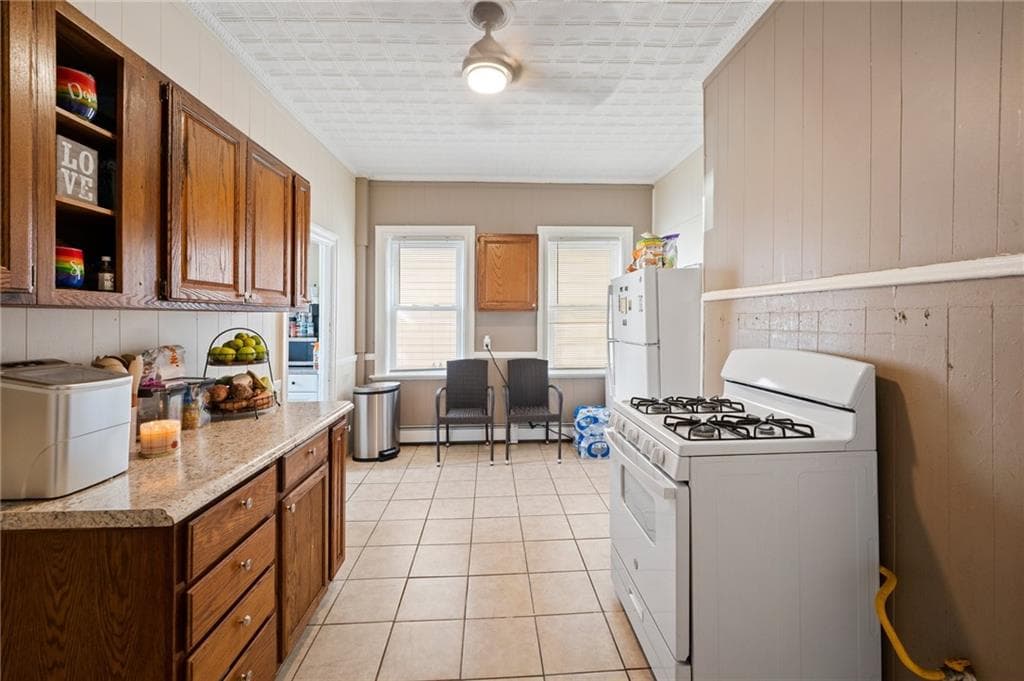 Multi Family at 1165 Chalkstone Avenue, Providence, photo 38 of 50