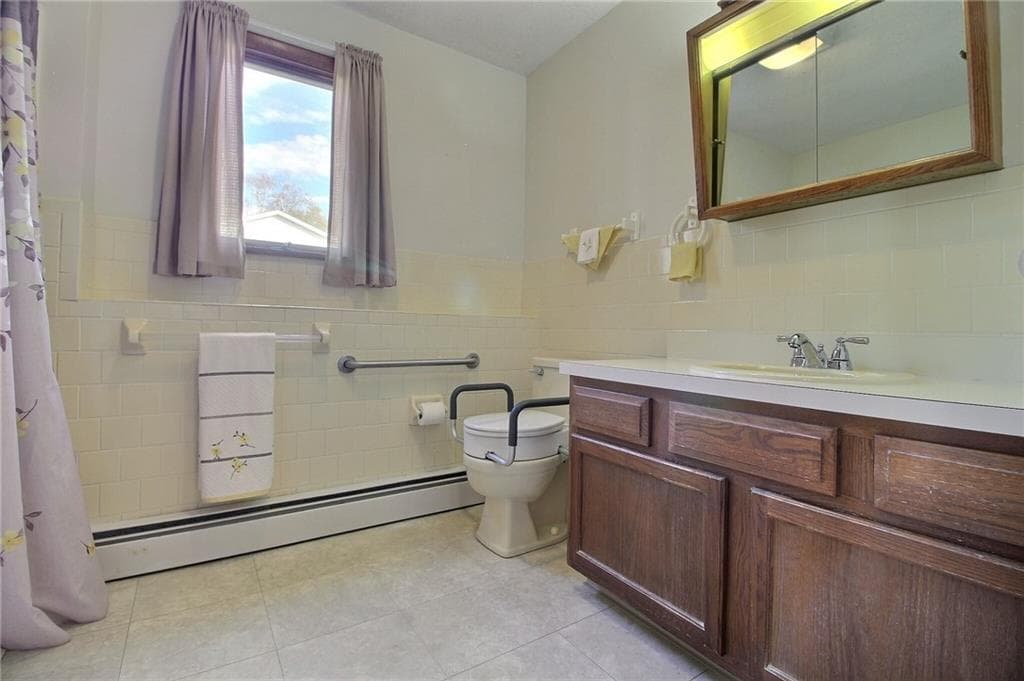 Single Family Residence at 2 Jana Road, Westerly, photo 23 of 26