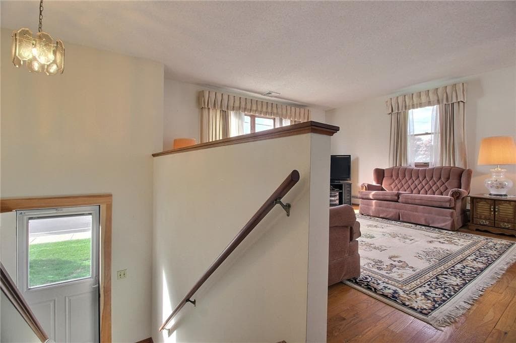 Single Family Residence at 2 Jana Road, Westerly, photo 6 of 26