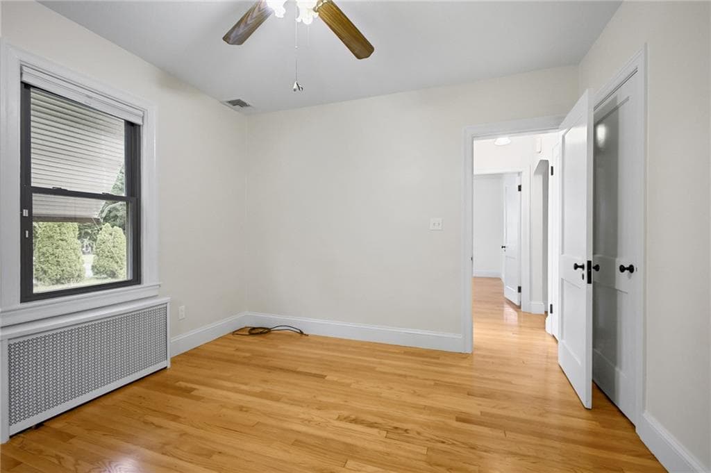 Single Family Residence at 10 Pawtucket Avenue, East Providence, photo 12 of 34