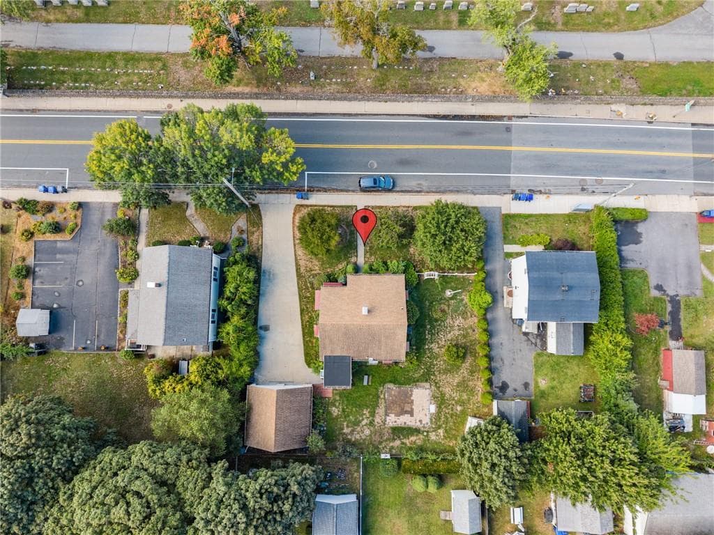Single Family Residence at 10 Pawtucket Avenue, East Providence, photo 32 of 34