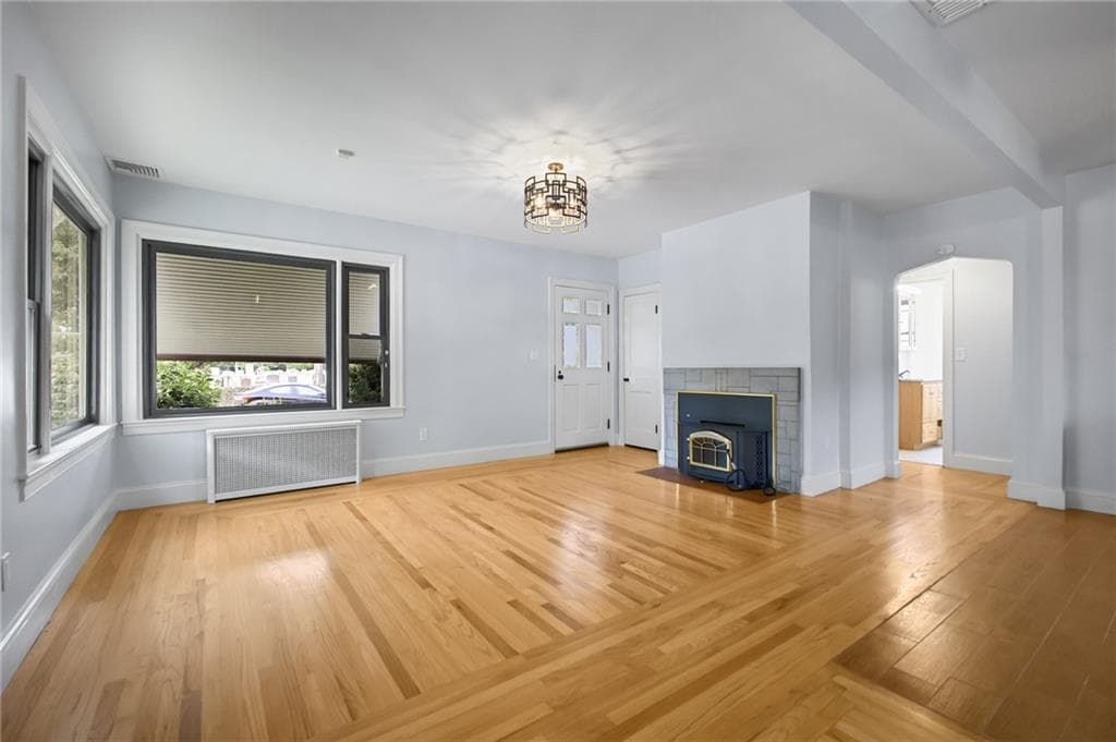 Single Family Residence at 10 Pawtucket Avenue, East Providence, photo 9 of 34