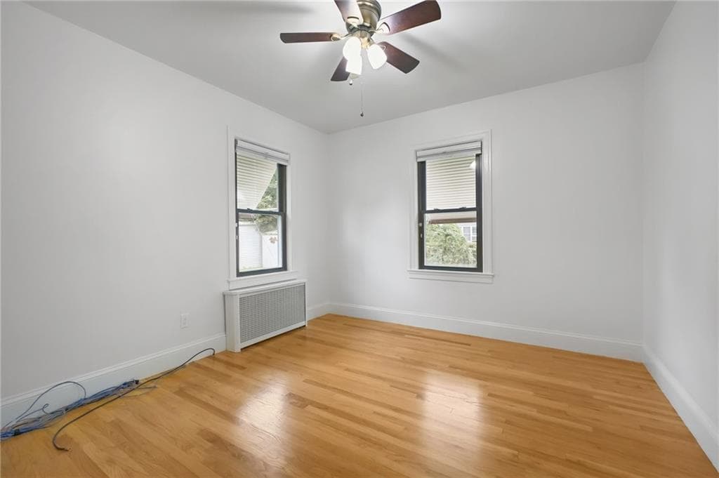 Single Family Residence at 10 Pawtucket Avenue, East Providence, photo 11 of 34