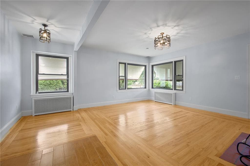 Single Family Residence at 10 Pawtucket Avenue, East Providence, photo 8 of 34