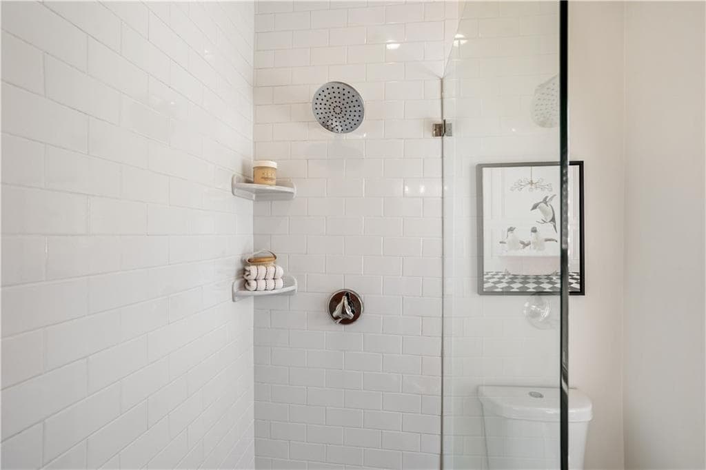 Condominium at 37 Lincoln Avenue UNIT 1, Bristol, photo 14 of 33