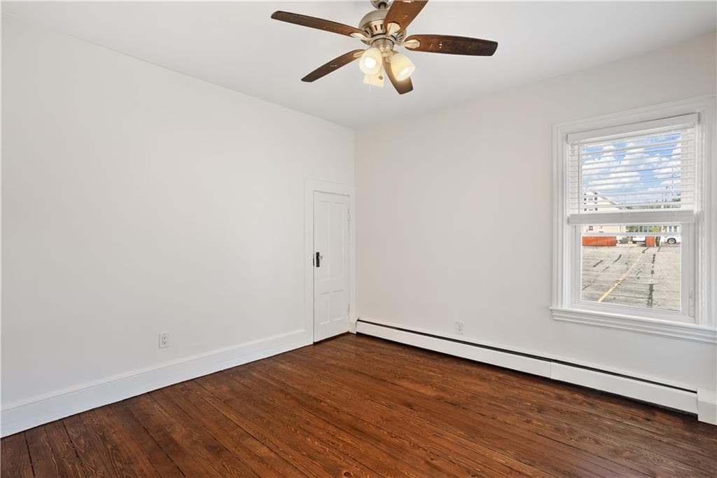 Condominium at 37 Lincoln Avenue UNIT 1, Bristol, photo 15 of 33