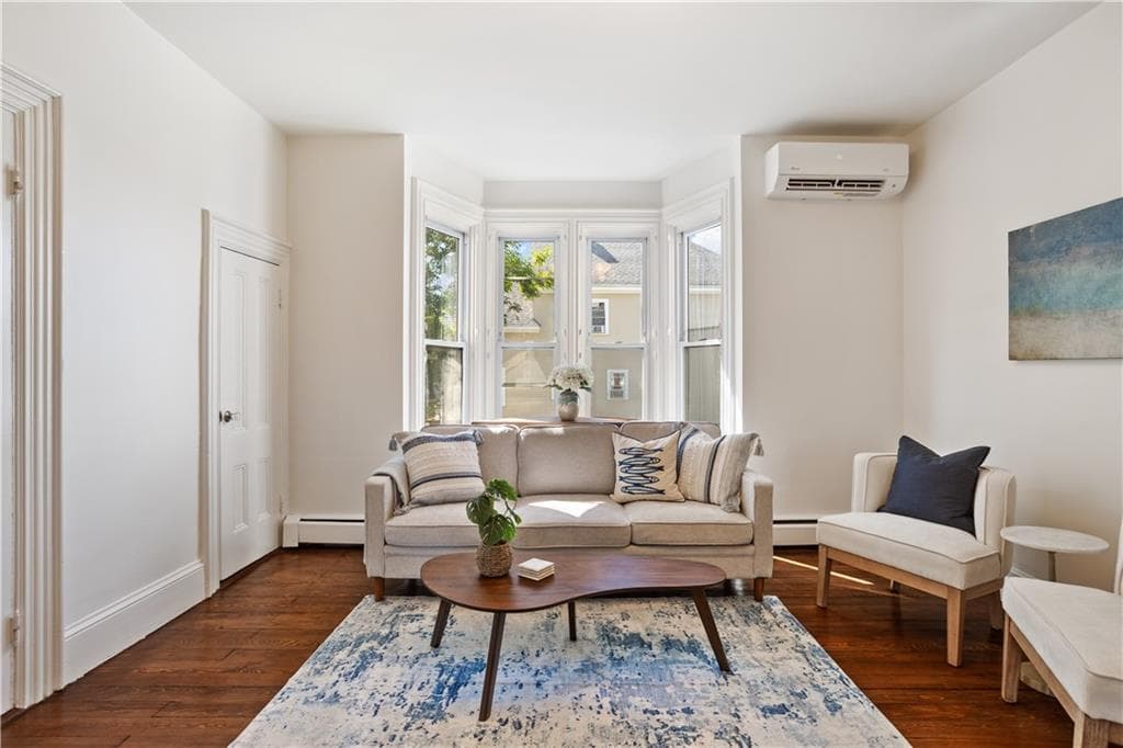 Condominium at 37 Lincoln Avenue UNIT 1, Bristol, photo 19 of 33
