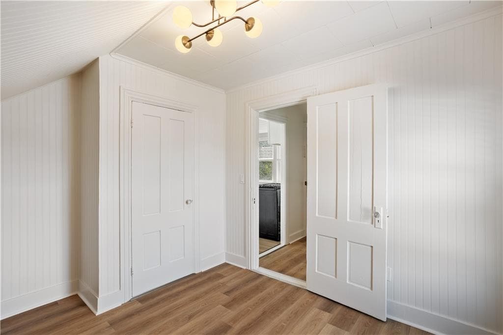 Condominium at 37 Lincoln Avenue UNIT 3, Bristol, photo 13 of 23