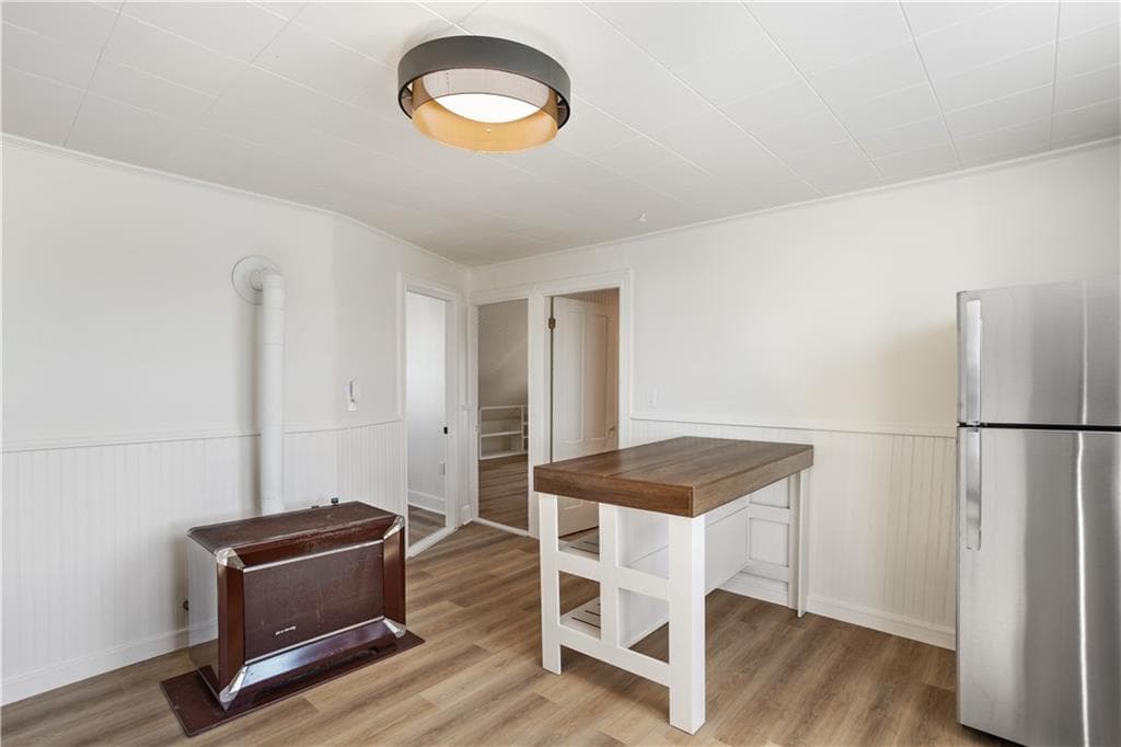 Condominium at 37 Lincoln Avenue UNIT 3, Bristol, photo 8 of 23