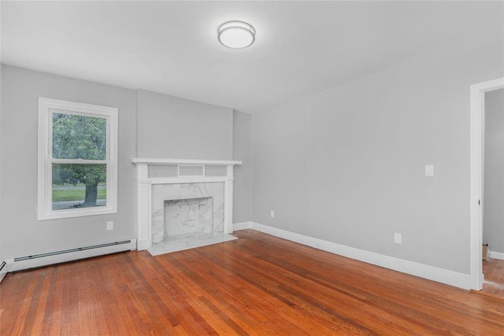 Multi Family at 3222 Pawtucket Avenue, East Providence, photo 6 of 42