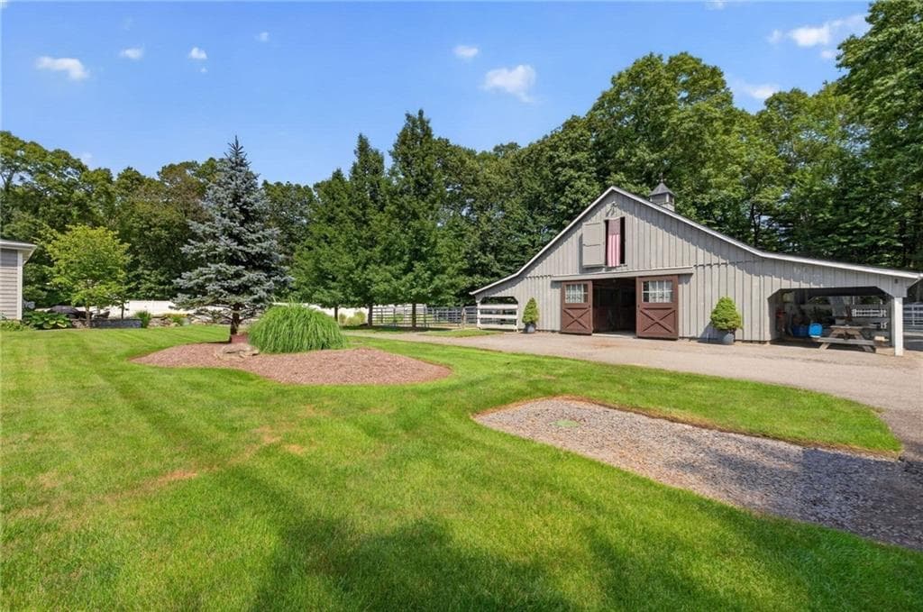 Single Family Residence at 1253 Smith Street, Dighton, photo 12 of 35
