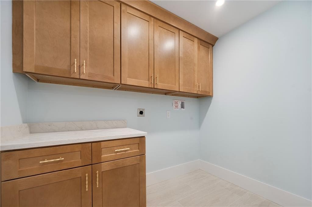 Single Family Residence at 200 Nipmuc Road, Scituate, photo 31 of 48