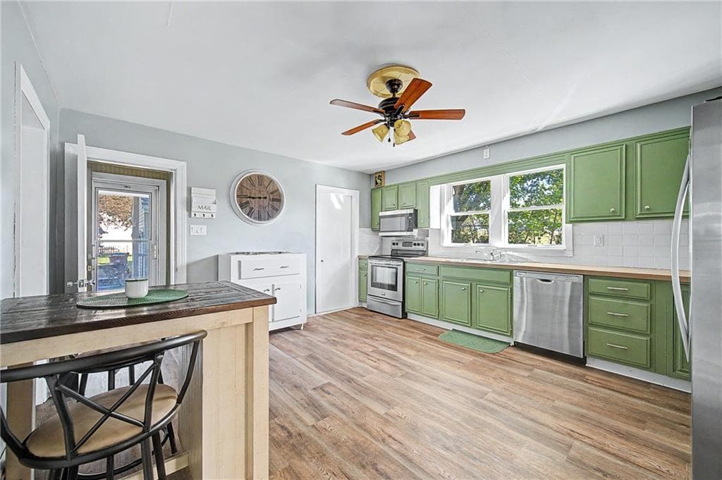 Single Family Residence at 78 Newbury Avenue, Woonsocket, photo 12 of 23