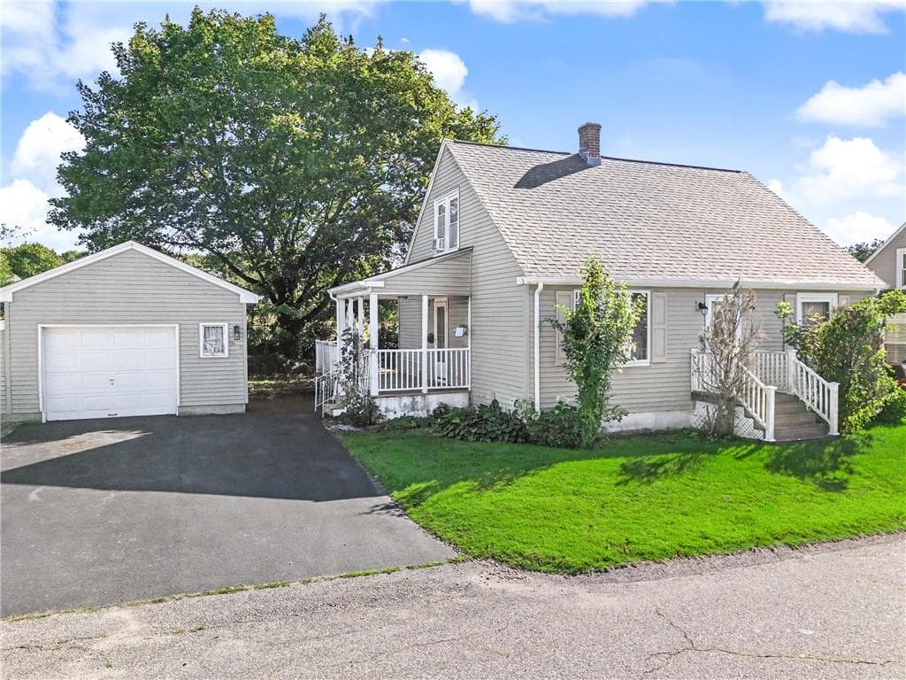 78 Newbury Avenue