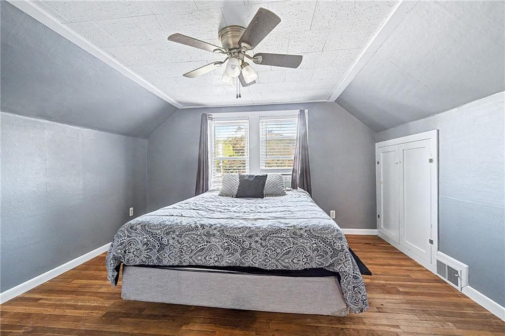 Single Family Residence at 78 Newbury Avenue, Woonsocket, photo 20 of 23