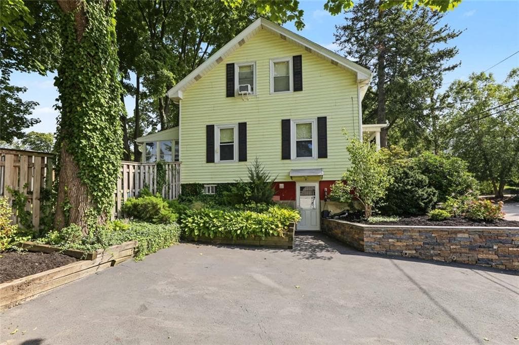 Single Family Residence at 103 Lowden Street, Pawtucket, photo 27 of 31