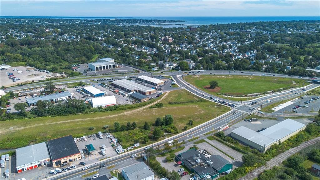Commercial at 102 Connell Highway, Newport, photo 6 of 46