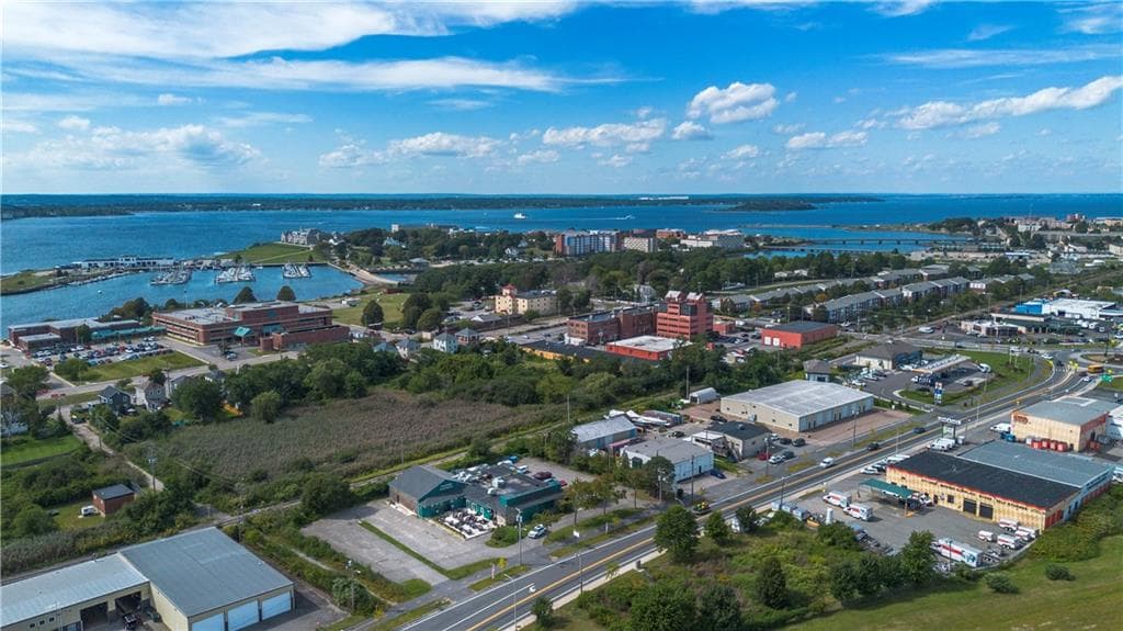 Commercial at 102 Connell Highway, Newport, photo 9 of 46