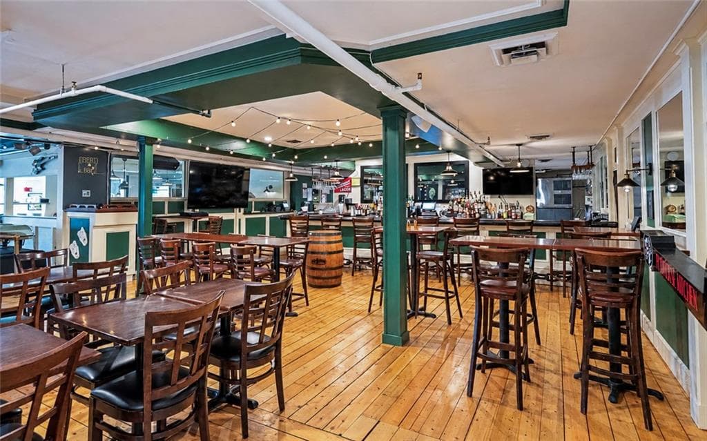 Commercial at 102 Connell Highway, Newport, photo 21 of 46