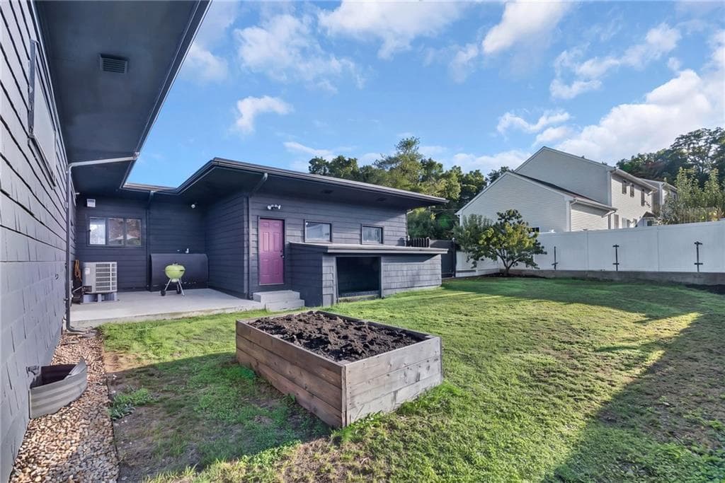 Single Family Residence at 30 Circuit Drive, Cumberland, photo 47 of 49
