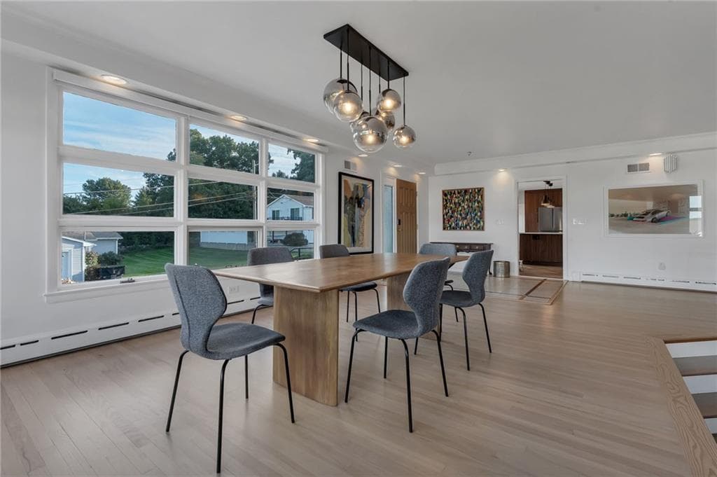 Single Family Residence at 30 Circuit Drive, Cumberland, photo 10 of 49