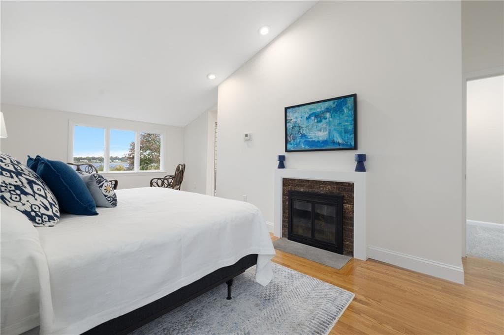 Condominium at 28 Sea Breeze Lane UNIT 28, Bristol, photo 23 of 50