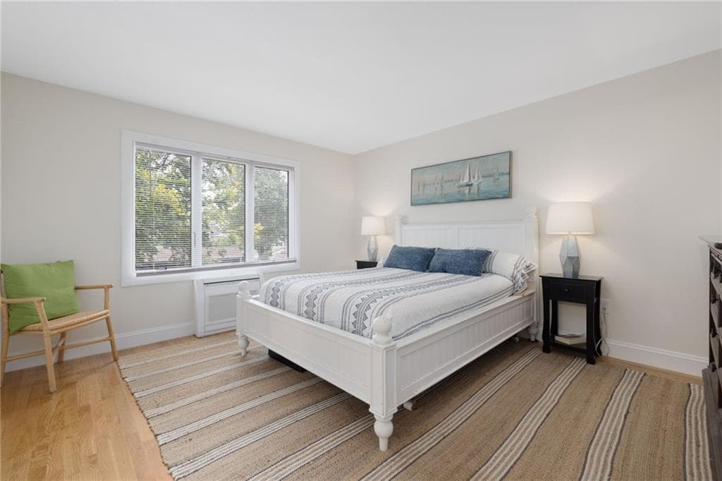 Condominium at 28 Sea Breeze Lane UNIT 28, Bristol, photo 18 of 50