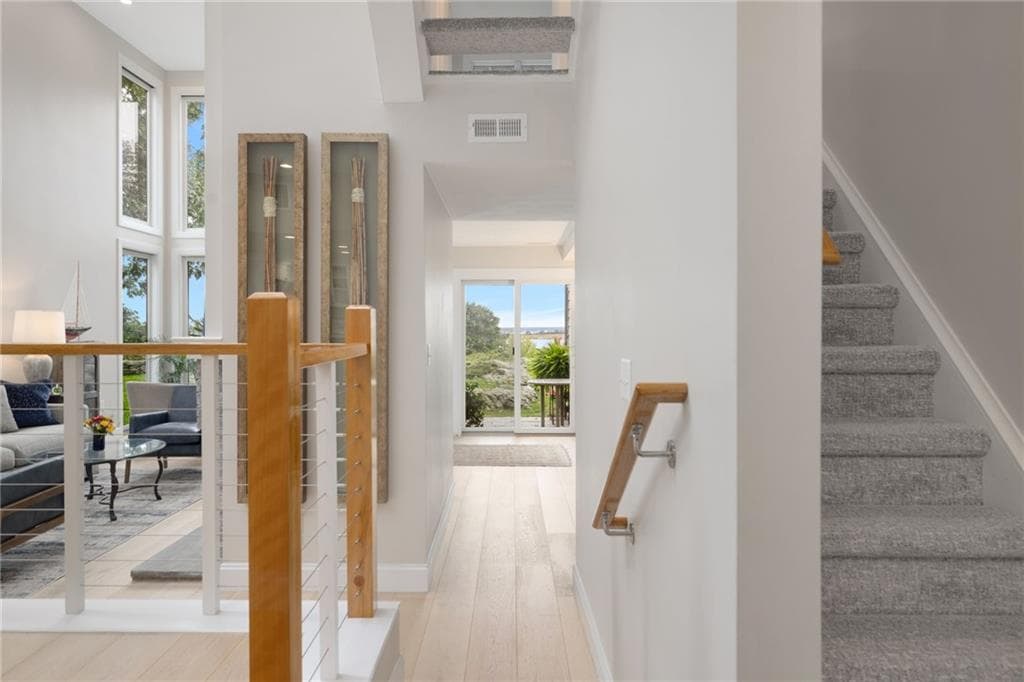 Condominium at 28 Sea Breeze Lane UNIT 28, Bristol, photo 15 of 50