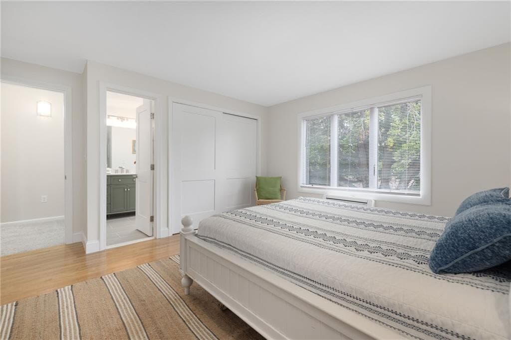 Condominium at 28 Sea Breeze Lane UNIT 28, Bristol, photo 19 of 50