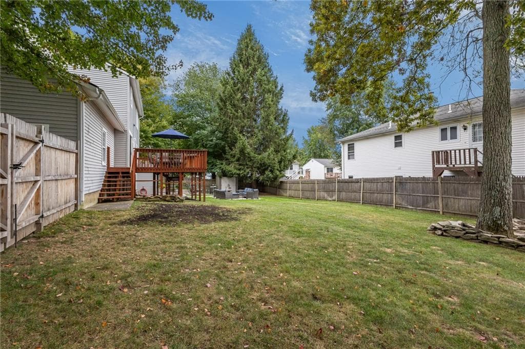 Single Family Residence at 39 Whispering Pines, Cumberland, photo 7 of 48