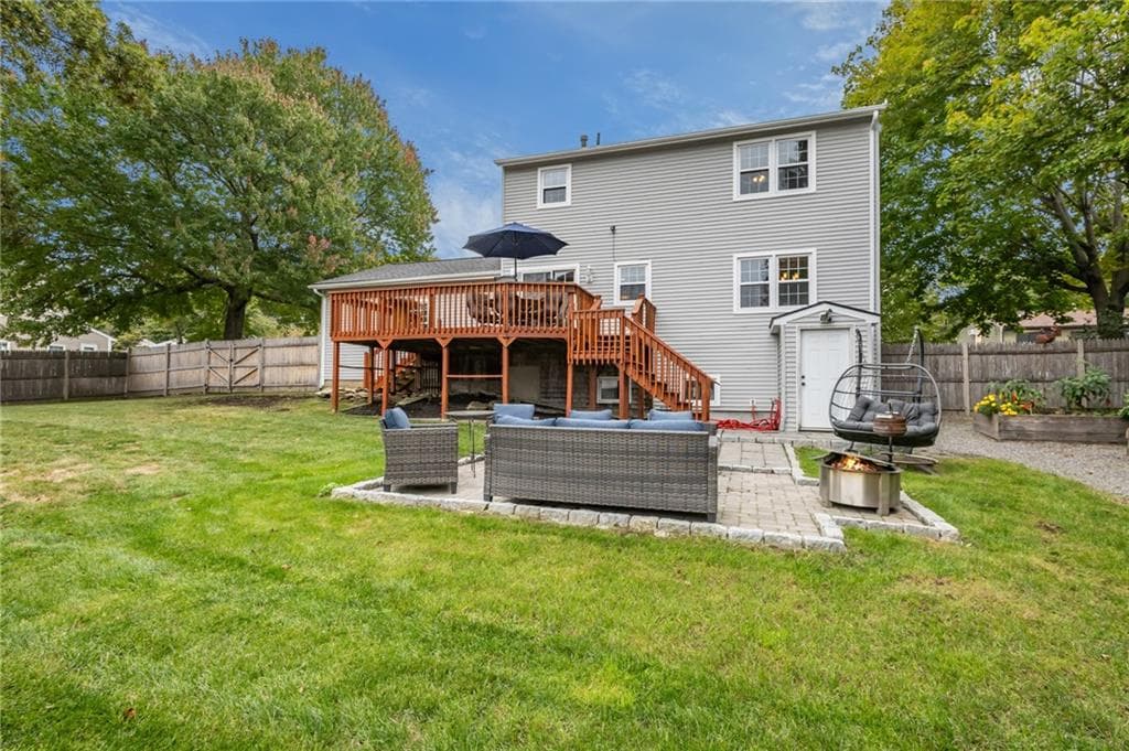 Single Family Residence at 39 Whispering Pines, Cumberland, photo 10 of 48