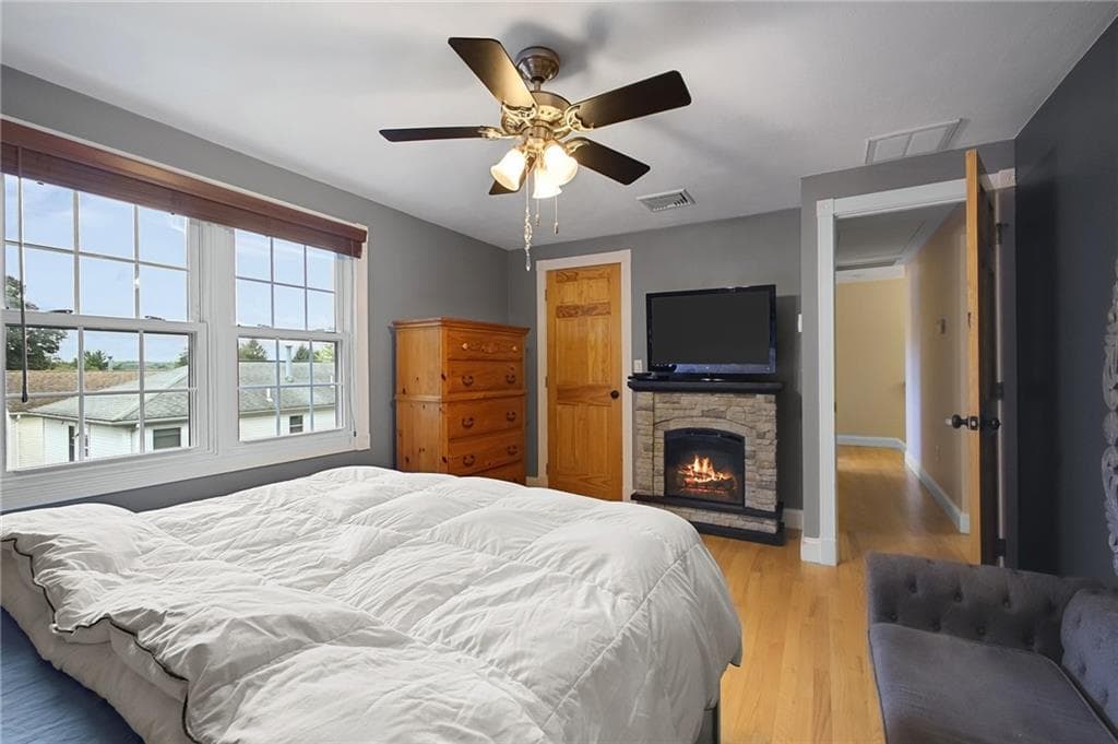 Single Family Residence at 39 Whispering Pines, Cumberland, photo 31 of 48