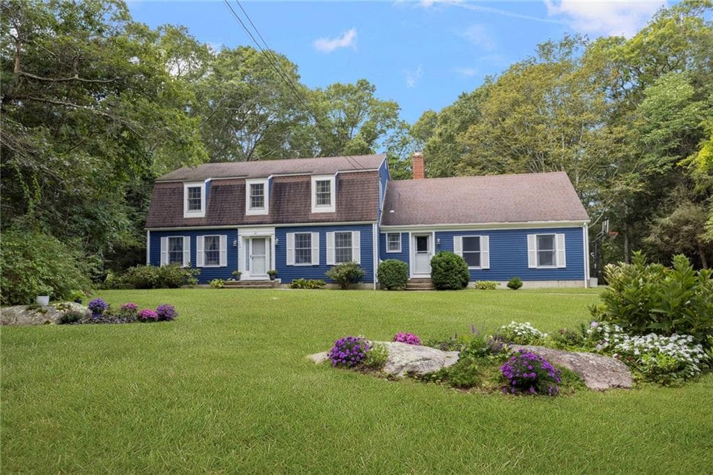 Single Family Residence at 326 Pine Hill Road, South Kingstown, photo 2 of 50