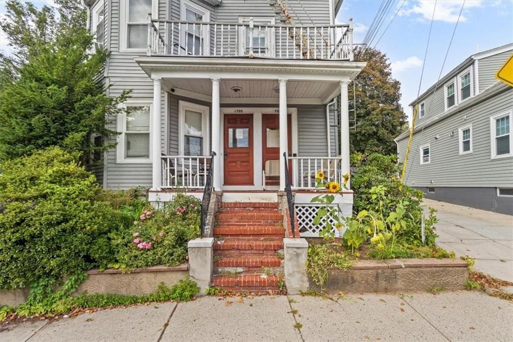 Multi Family at 1703 1705 Chalkstone Avenue, Providence, photo 2 of 48