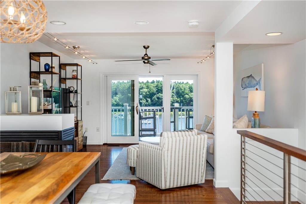 Condominium at 152 Crompton Avenue UNIT 18, East Greenwich, photo 15 of 43
