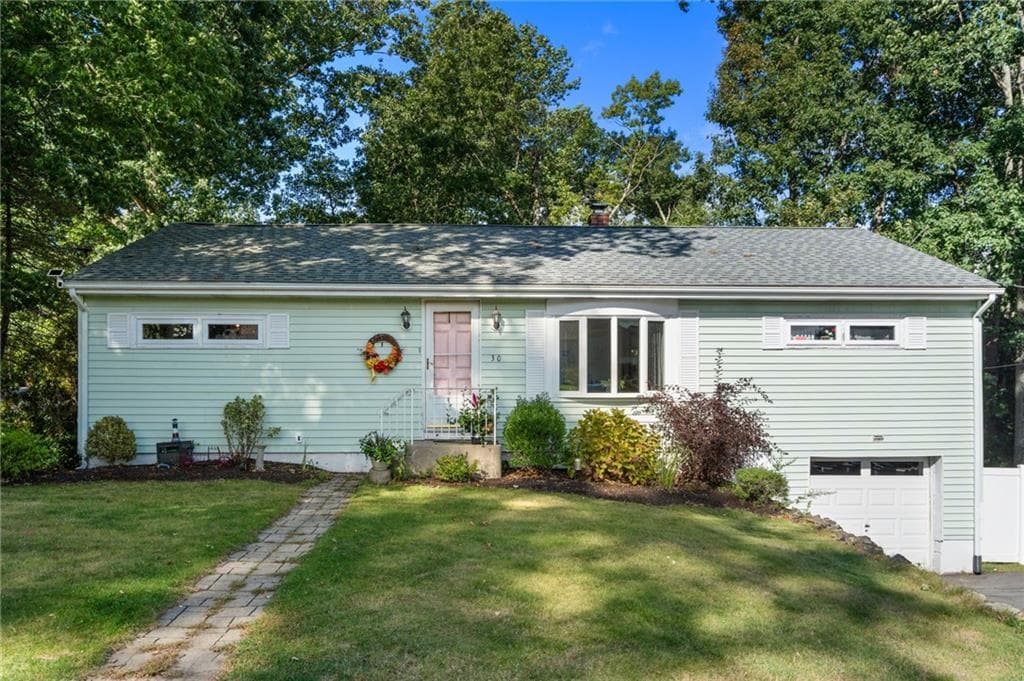 Single Family Residence at 30 Lockwood Road, Cumberland, photo 2 of 42
