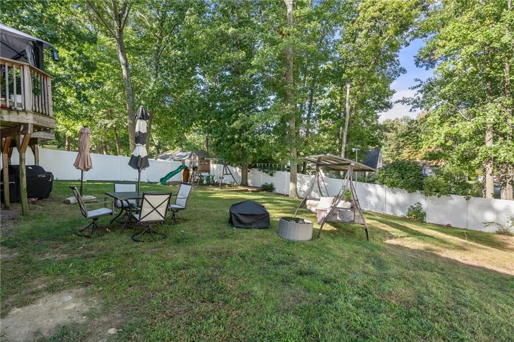 Single Family Residence at 30 Lockwood Road, Cumberland, photo 32 of 42