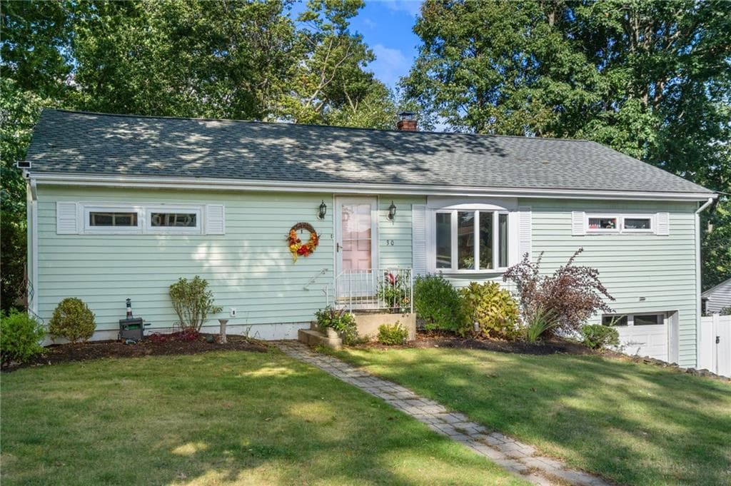 30 Lockwood Road