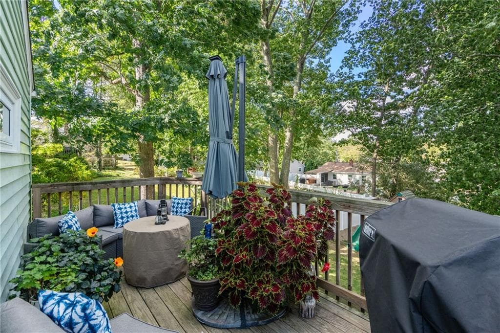 Single Family Residence at 30 Lockwood Road, Cumberland, photo 41 of 42