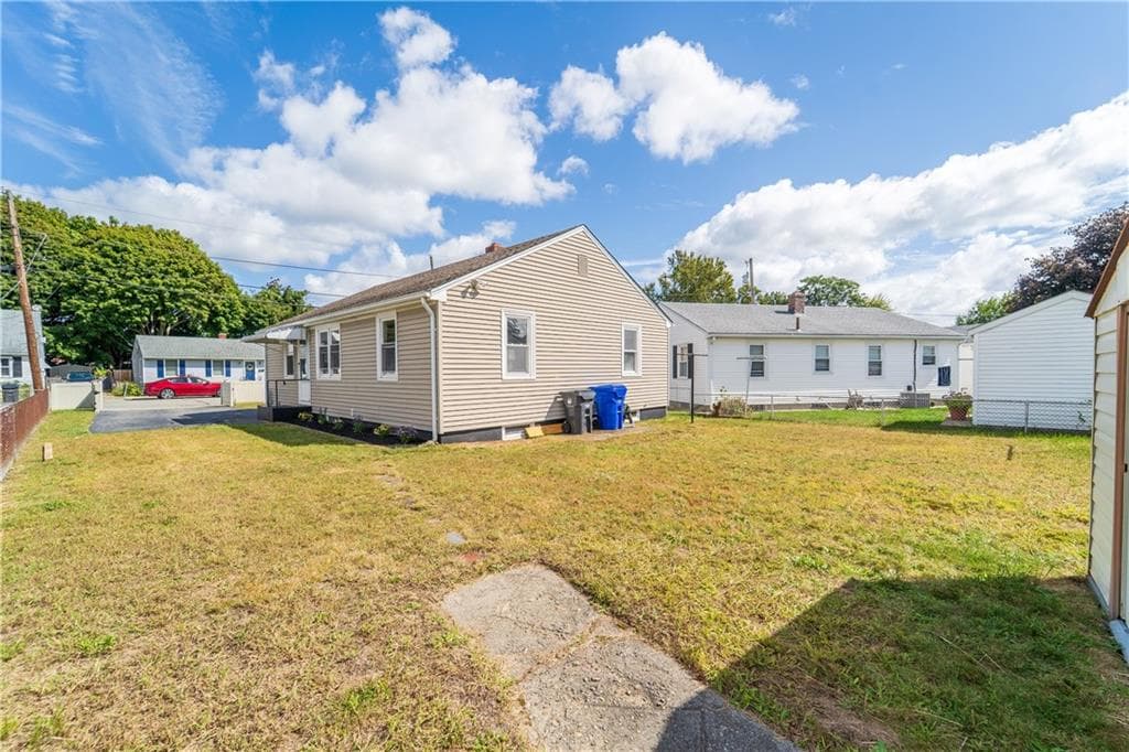 Single Family Residence at 315 Rhode Island Avenue, Pawtucket, photo 26 of 28