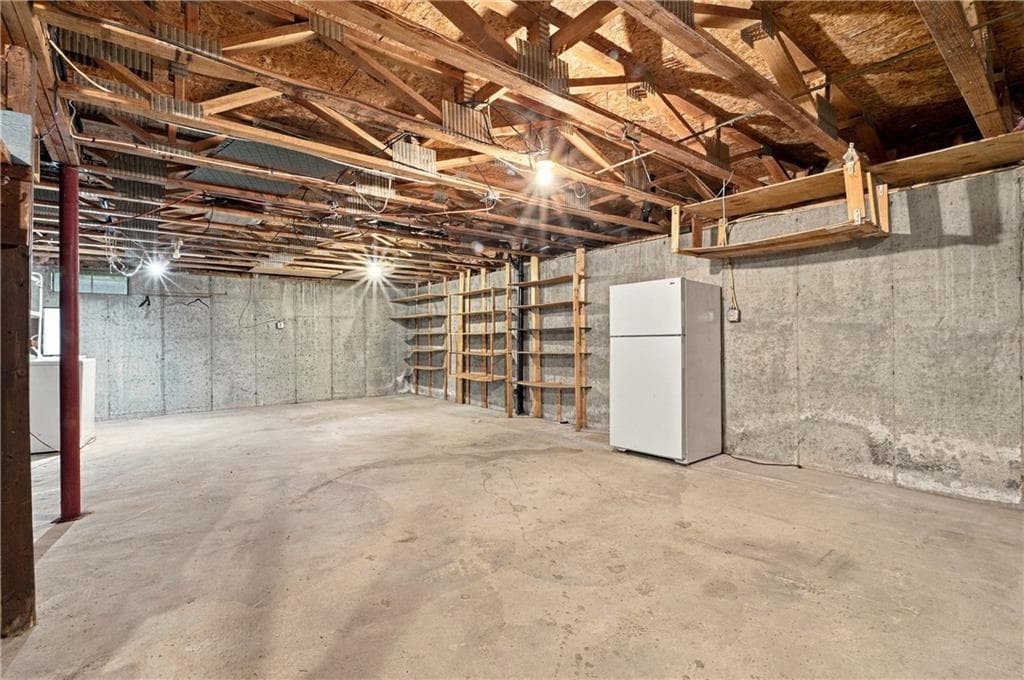 Condominium at 127 Pleasant View Avenue UNIT 40, Smithfield, photo 26 of 32