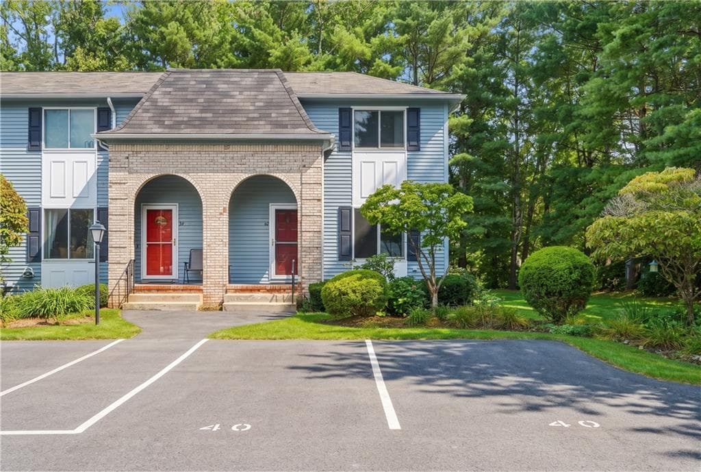 127 Pleasant View Avenue UNIT 40